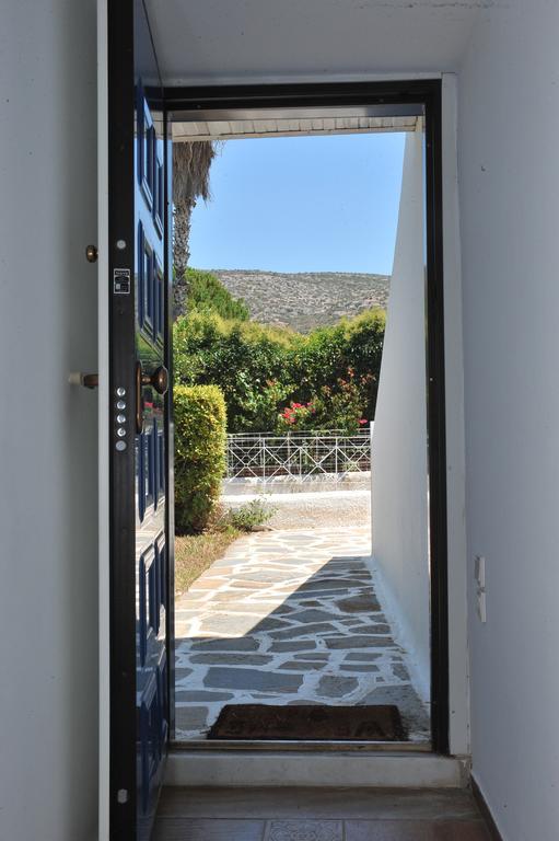 Sarwnisland Villa Lagonisi Buitenkant foto